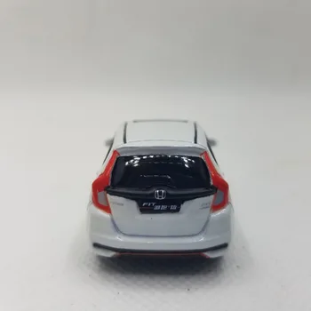 1:64 Lējumiem Modelis Honda Fit Sporta 2018 Balts Minicar Sakausējuma Rotaļu Auto Miniatūras Dāvanas Džeza