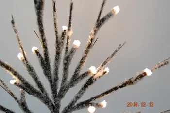 2019 Jauna Dizaina Mini Sniega Koka Gaismu Ziemassvētku rotājums Mājās Kāzu Galda Dekorēšana ar Ledu Sīkiem Koku Gaisma ar Perforētu