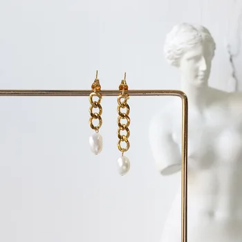 Asimetriska pērle ķēdes dangling auskari sievietēm, nerūsējošais tērauds, zelta krāsa, elegants, izsmalcināts karājas auskari modes