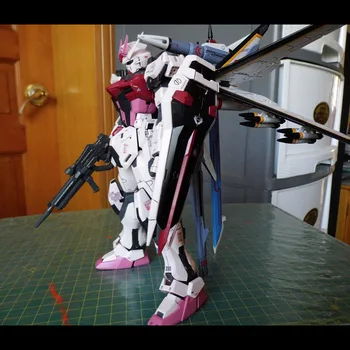 Bandai Anime Gundam Darbības Rādītāji Montāža Modeli MG 1/100 Strike Rouge Uzbrukumu Pietvīka Gundam Rīku RM Versija Rotājumi