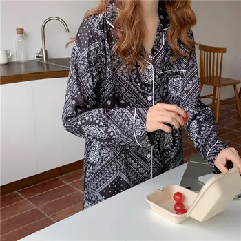 Gadījuma garām piedurknēm mājas drēbes pavasara rudens sieviešu pidžamas komplekts korejas vienkārša drukas slppewear atloks apkakli top bikses pidžamas Y116