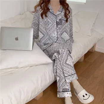 Gadījuma garām piedurknēm mājas drēbes pavasara rudens sieviešu pidžamas komplekts korejas vienkārša drukas slppewear atloks apkakli top bikses pidžamas Y116