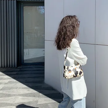 Gadījuma govs modelis sieviešu plecu somas dot dizainers rokassomas luksusa pu ādas crossbody messenger bag dāma mazās somiņas 2020