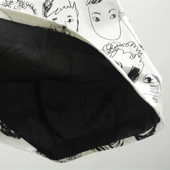 Harajuku Gudrs Attēls Print-Line Svārki Women Black / White Vienkāršu Zīmējumu Mini Svārki /