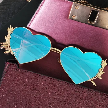 Jauno Modes Sirds Saulesbrilles Metāla Sievietes Luksusa Unikālo Zīmola Dizainere Sarkano MĪLESTĪBAS Spogulis, Optiku, Saules Brilles Vīriešiem UV400 Ziemassvētku