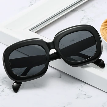 Lielizmēra Kvadrātveida Saulesbrilles Sieviešu Modes Slīpums Saules Brilles Sievietēm Zīmola Luksusa Melnā, Zaļā, Sarkanā Toņos UV400