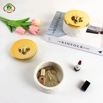 MSJO Rotaslietas Organizators Uzglabāšanas Kaste, lai Sievietes Keramikas 3D Bites Zelta nepievelk putekļus Segtu Home Deco Rakstāmgalda Rotaslieta Organizācijas Kaste