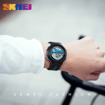 Modes SKMEI Kompass Skatīties Sporta Digitālos rokas pulksteņus Āra Sporta Vīrieši Skatīties Pedometrs Kaloriju Ūdensizturīgs Relogio Masculino
