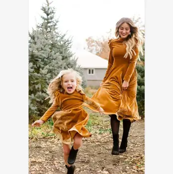 Māmiņa Un Man Samta Kleita 2019 Ģimenes Atbilstošas Drēbes 2019 Rudens Kleitas Bērnu Meitene Ar Garām Piedurknēm Kleitas