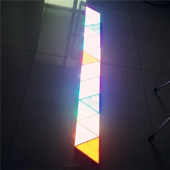 RGB Krāsaina Trīsstūra Quantum lampas LED Lampu Moduļu skārienjutīgo Apgaismojums Skrūvēm Nakts Gaismas Tālvadības Skrūvēm Quantum