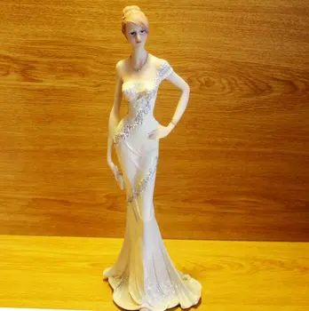 Radošā Sveķu Dāma Modeli, Izstrādājumi Mājas Dekorēšanai Klasiskā Lady Miniatūras Figūriņas Kāzu Ziemassvētku Un Jaunā Gada Dāvanas