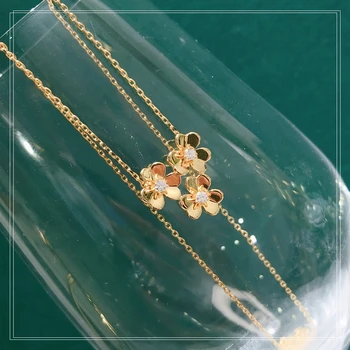 S925 tīra sudraba pārklājumu 18-karaīmiete trīs-ziedu kaklarota Zelta ziedu kaklarota lady Modes vienkāršu augstas kvalitātes Lucky grass dāvanu