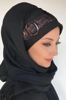 Yeni Moda Tesettür Hijab Ir 2021. Kadın Türban Islami Başörtü Şapka Fular Eşarp Kiremit Renk Çiçekli Kemer Detaylı Tokalı Hazır Şal