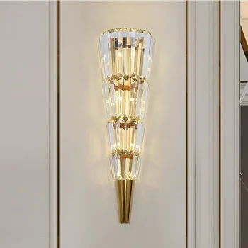 Zelta modernās sienas lampas kristāla gaismas luksusa Ziemeļvalstu dzīves telpu dekorēšana hotel LED gaismas